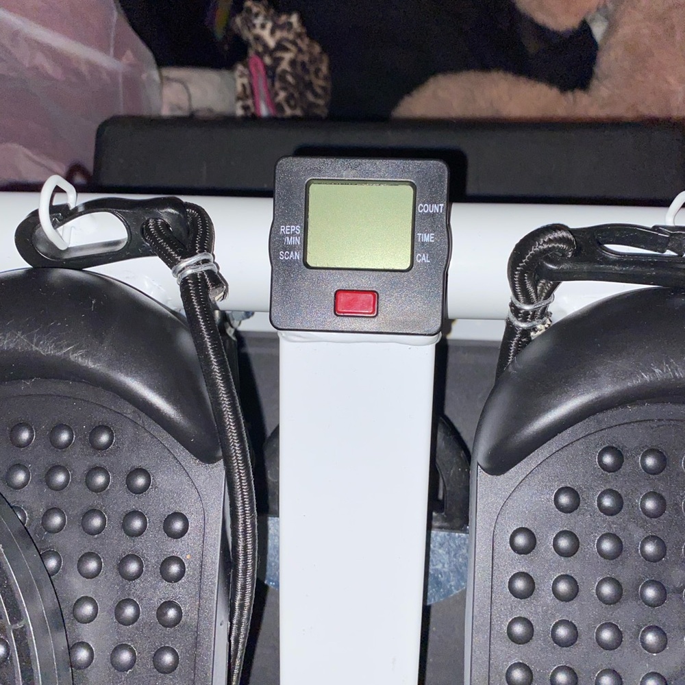 Upgraded Version Stepper - Picture 3 of 3
